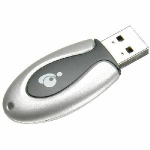 IOGEAR Enhanced Data Rate Wireless USB Adapter