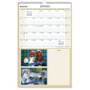 At-A-Glance Photo Wall Calendar - 12" x 19" - January till December - Chipboard Back