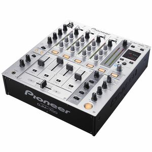 Pioneer DJM-700 Audio Mixer