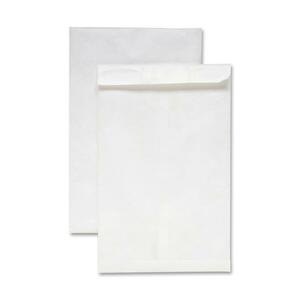 Quality Park Survivor Plus Tyvek Bubble Mailer - 7.5" x 10.5" - Self-sealing - Tyvek - 25 / Box - White