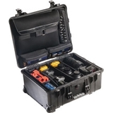 PELICAN ACCESSORIES Pelican 1560SC Studio Case (1560LOC with Padded Dividers)