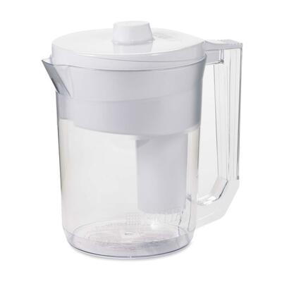 Brita Pitcher Classic 48 oz. Eliminates Metallic/Chlorine