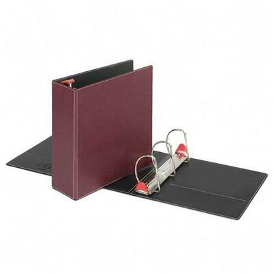 Locking D-Ring Binders 4