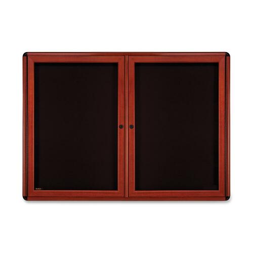 Ghent Ovation Enclosed Tack Board