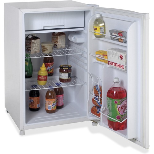 Avanti Model RM4506W - 4.5 CF Counterhigh Refrigerator - White