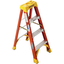 WER 6206 R D Werner Fiberglass Step Ladder WER6206