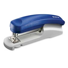 ESS02881 Esselte Corporation Desktop Stapler,w/ Staple Remover,30 Sheet Capacity,BlueSTAPLER DESKTOP PLAS 30SHT