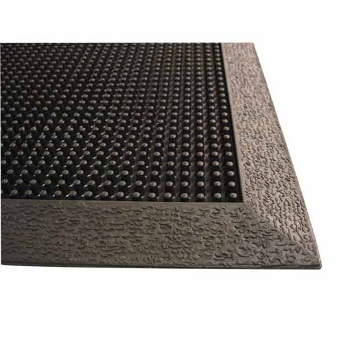 Genuine Joe Brush Tip Rubber Scraper Mats, BLACK