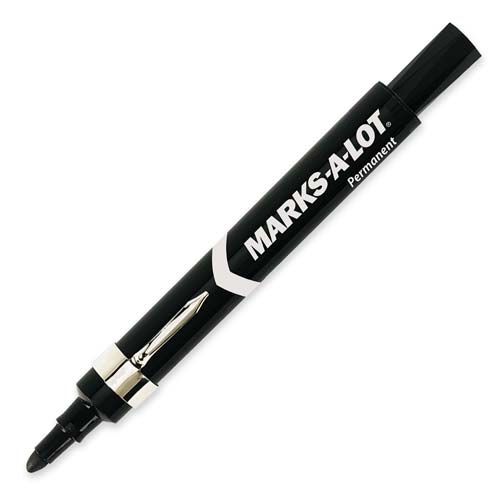 Avery Marks-A-Lot Large Permanent Markers w/Clip, BLACK