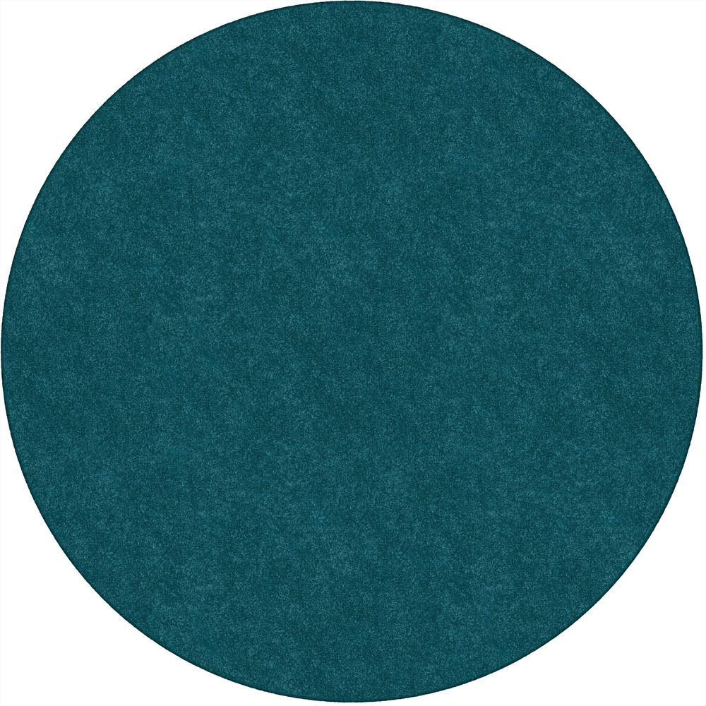 FCITS27MB - Amerisoft Solid Color Rug is made with exceptionally soft, bleach-resistant polyester. Improved strength and better abrasion-resistance outlast harsh treatments. It is also made from recycled soda and water bottles. Natural and permanent stain-resistance overcomes tough stains including urine. Excellent appearance retention keeps this long-lasting rug presentable through the years.