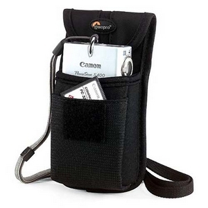 Lowepro Rezo 15 Compact Camera Pouch