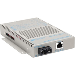 OmniConverter 10/100 PoE+ Ethernet Fiber Media Converter Switch RJ45 SC Multimode 5km Wide Temp