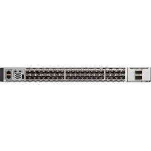 Cisco Catalyst 9500 40-port 10G switch, 8 x 10GE Network Module, NW Adv. License