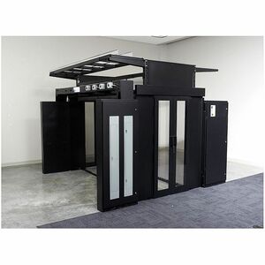 APC by Schneider Electric Door Panel