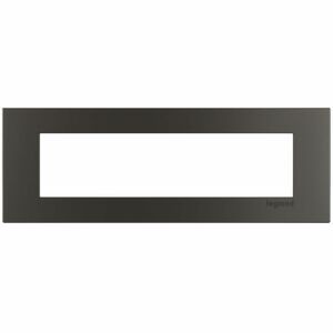Wiremold dash 4-Cube Trim Plate in Brass
