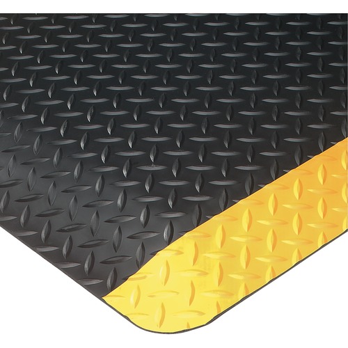 Wearwell Diamond-Plate SpongeCote UltraSoft - 60" (1524 mm) Length x 36" (914.40 mm) Width x 0.94" (24 mm) Thickness - Rectangle - Polyvinyl Chloride (PVC) - Black, Yellow