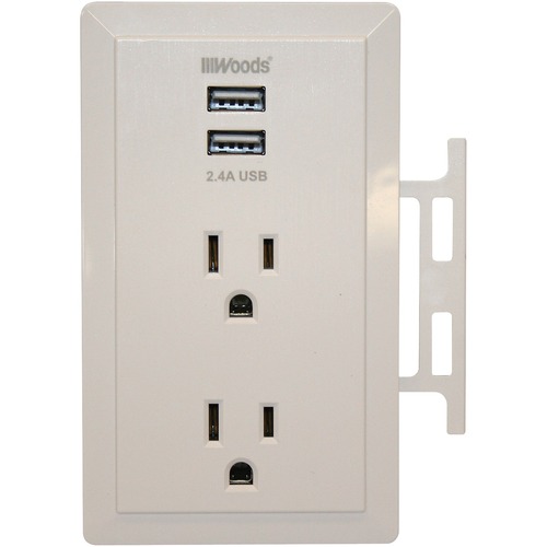 Woods Power Socket - 2 x AC, 2 x USB