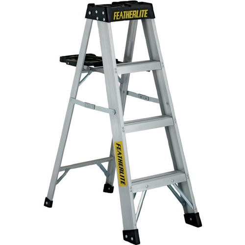 Featherlite 3400 Ladder - 136.08 kg Load Capacity72" (1828.80 mm) - Ladders & Step Stools - FTL3404