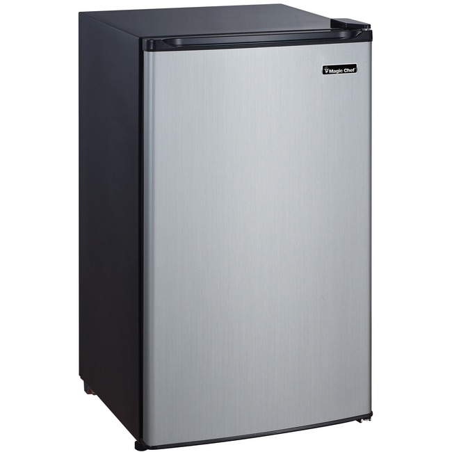 NEW Magic Chef MCBR350S2 3.5 cu. ft. Mini Refrigerator Refrigerator ...