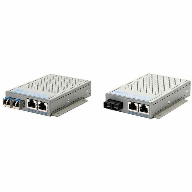 Omnitron Systems OmniConverter GPoEBT/STransceiver/Media Converter