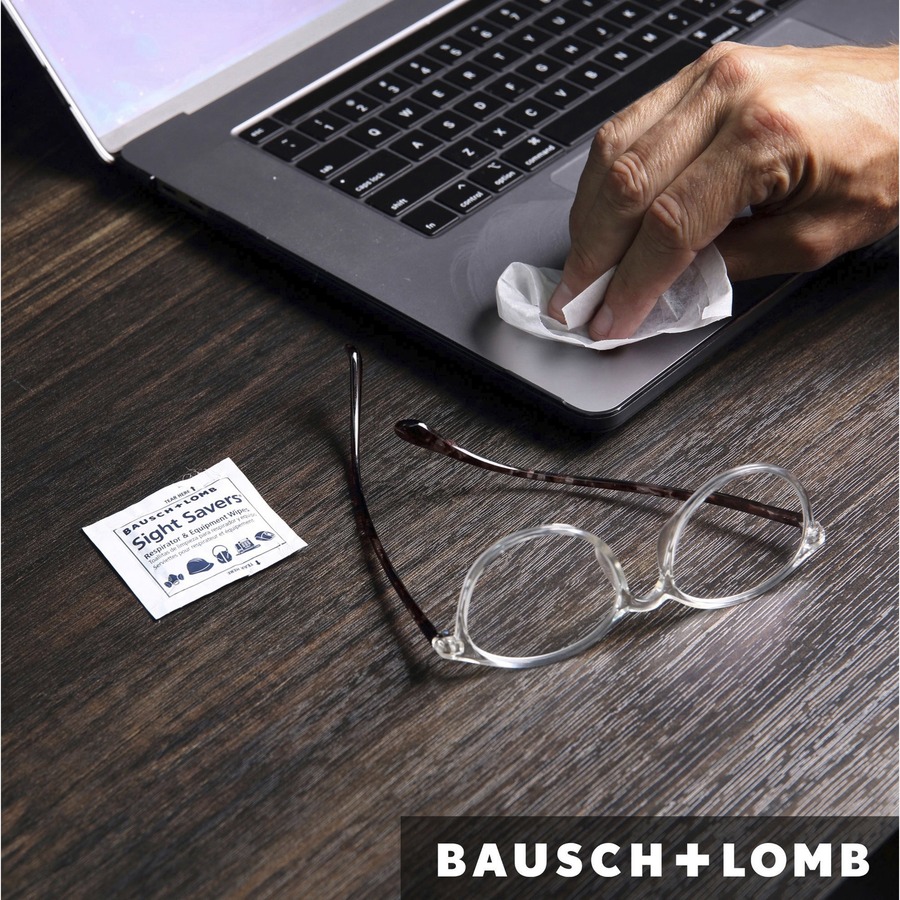 Bausch + Lomb Sight Savers XL Equipment Wipes - 100 / Box - Alcohol-free