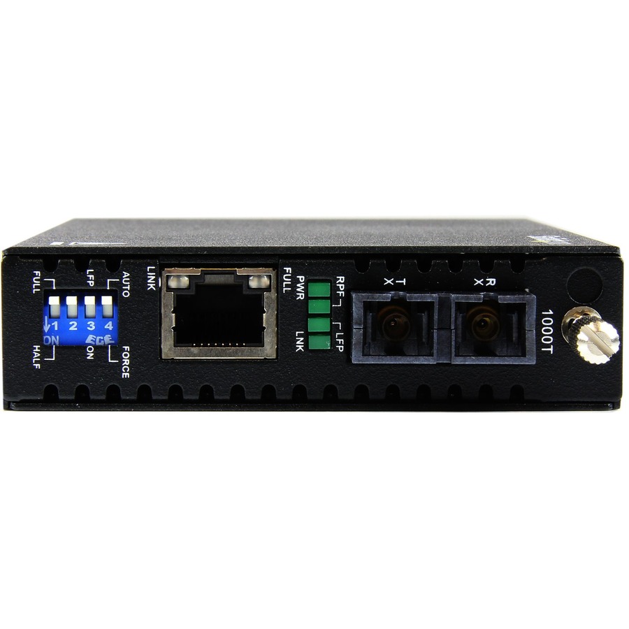 StarTech Gigabit Ethernet Multi Mode Fiber Media Converter SC 550m, 1000 Mbps, TAA