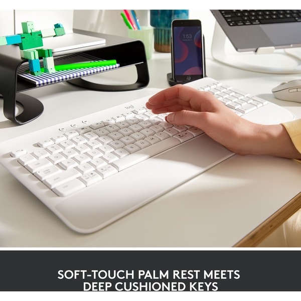 Logitech SIGNATURE K650 wireless keyboard (Off-white) w/Bolt Receiver