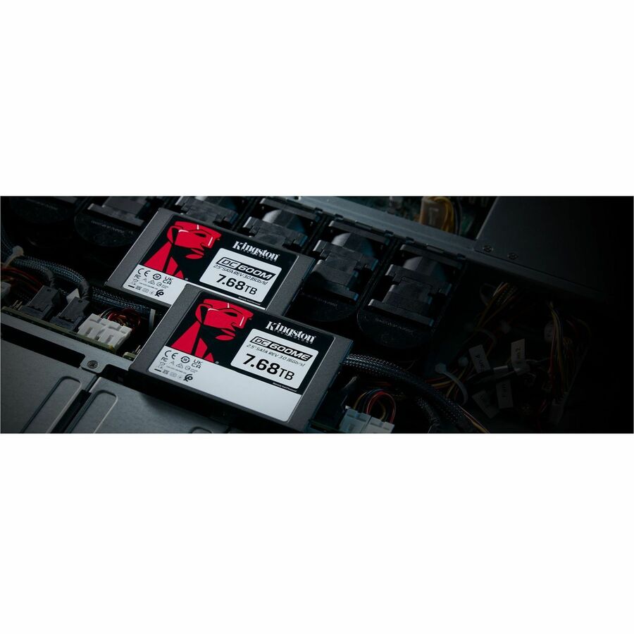 7680G DC600ME TCG Opal 2.5 — alternate view 1