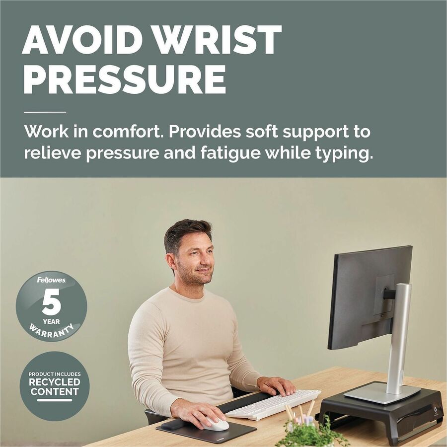 Picture of Fellowes Breyta Keyboard Wrist Rest - Black