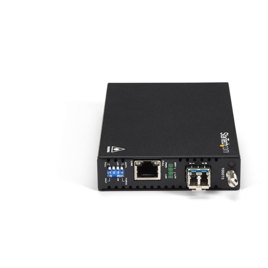 StarTech.com Gigabit Ethernet Copper-to-Fiber Media Converter - SM LC - 10 km - Ethernet Media Converter - GbE Converter