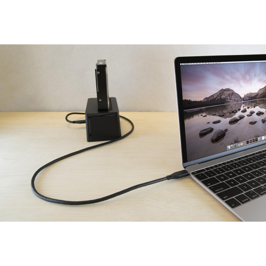 Plugable 10Gbps USB C to USB C Cable, 3.3 feet (1 Meter), 3A, USB-IF Certified, USB 3.1 Gen 2 Type-C