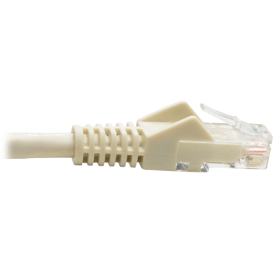 Tripp Lite by Eaton Cat6 Gigabit Snagless Molded (UTP) Ethernet Cable (RJ45 M/M) PoE White 6 ft. (1.83 m)