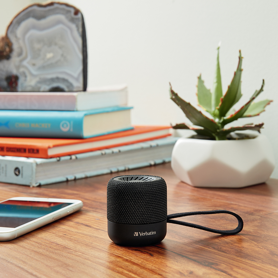 Verbatim Portable Bluetooth Speaker System - Black - 100 Hz to 20 kHz - TrueWireless Stereo - Battery Rechargeable - 1 Pack - Multimedia Speakers - VER70228
