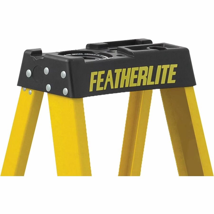 Featherlite 6904 4' Extra-Heavy Duty Fiberglass Stepladder