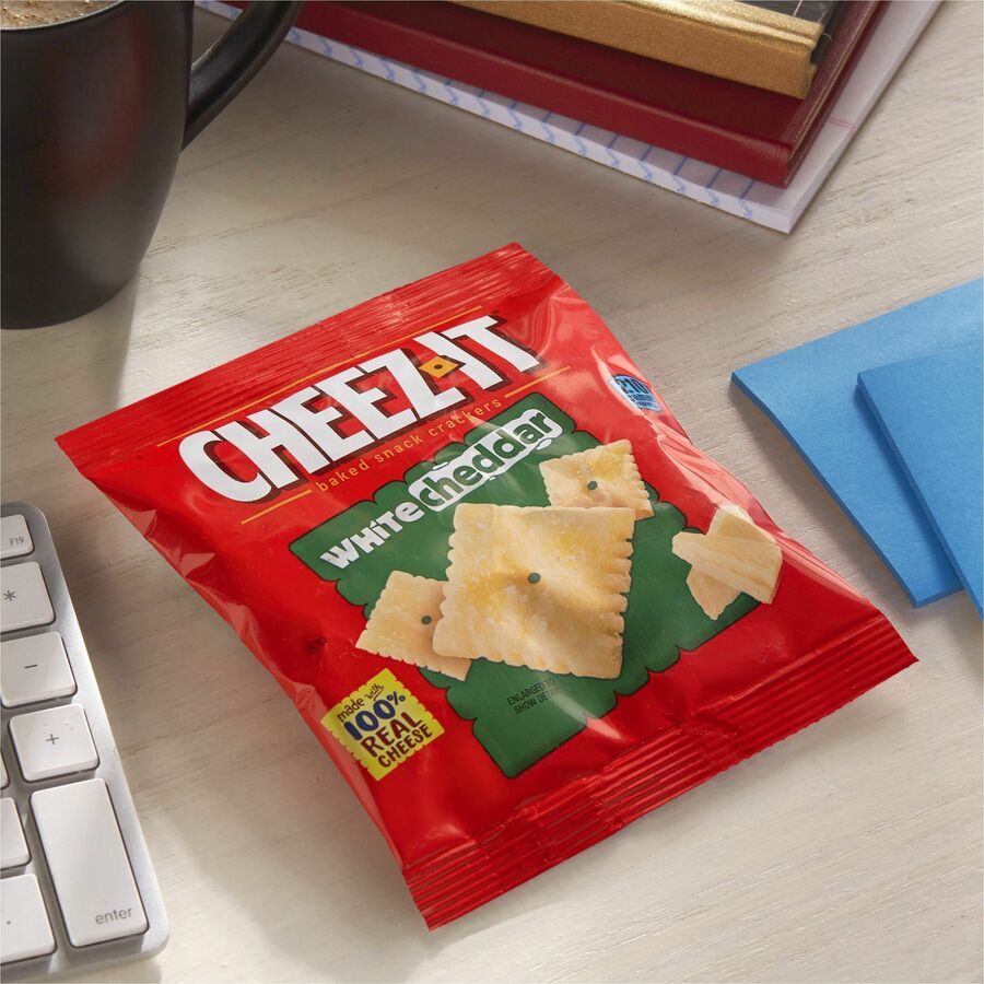 Cheez-It&reg White Cheddar Crackers - Individually Wrapped - White Cheddar - Bag - 1.50 oz - 45 / Carton