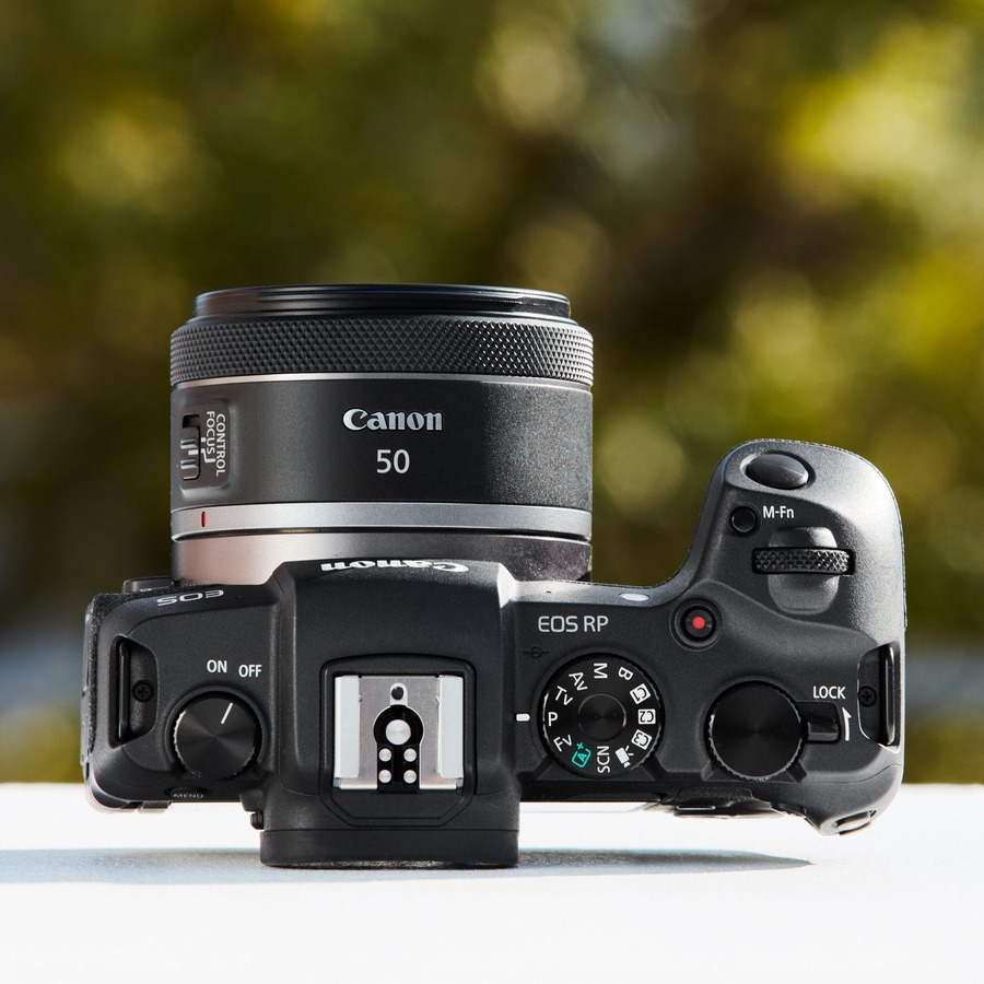 Canon RF 50mm f/1.8 STM Lens (4515C002) | Visions Electronics Canada