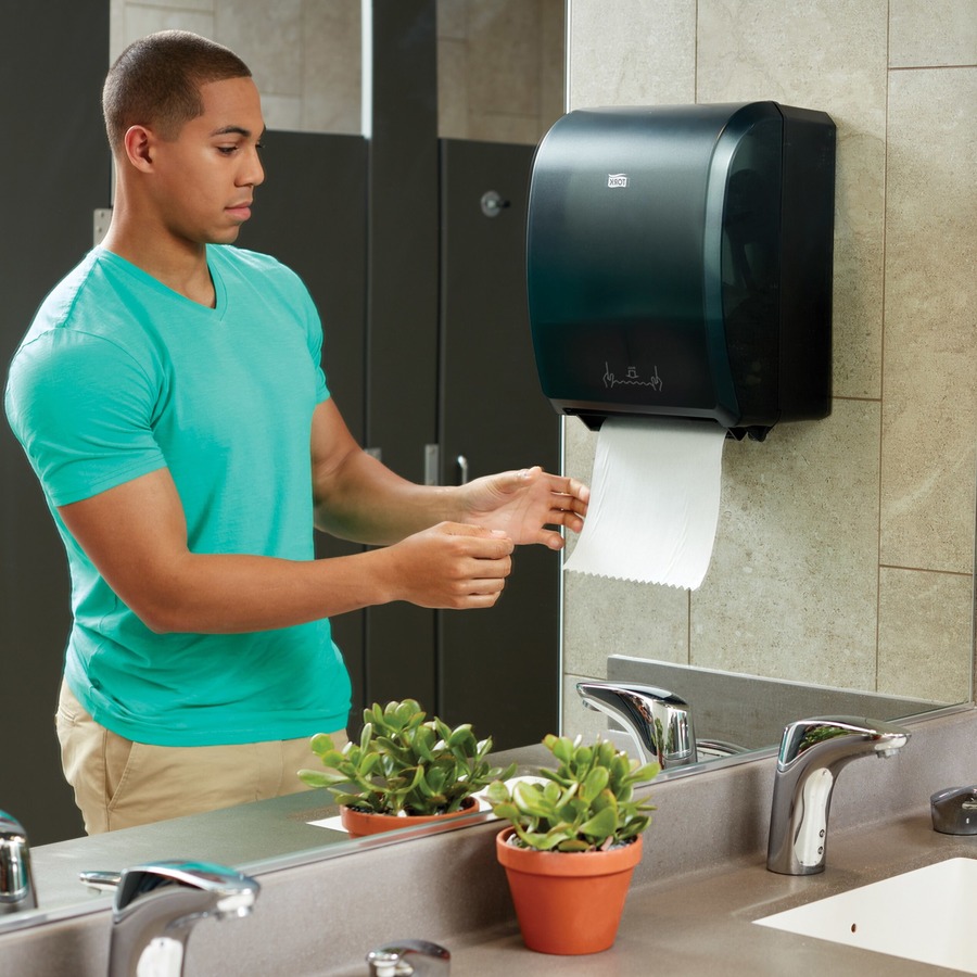 TRK7171600 - Tork Advanced Hand Towel Roll is a high capacity 1,000 foot roll towel that helps reduce maintenance and offers the softness and strength needed to elevate your hand-drying experience. Made from 100% high-quality recycled fibers for exceptional brightness and contains a minimum of 50% post-consumer waste and are Green Seal certified. When combined with controlled roll towel dispensers, controlled roll towels offer the benefits of waste reduction and cost savings. More from the Manufacturer