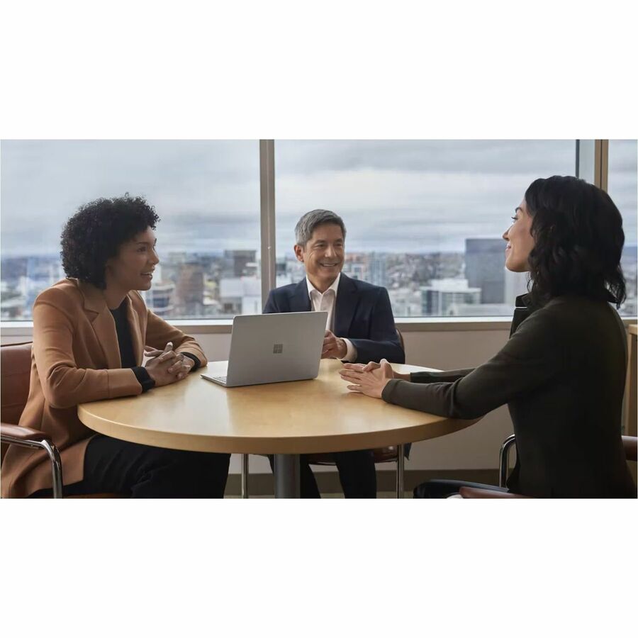 Microsoft Surface Project AQ 3 CM W11 SC English,Canadian French Platinum Canada 1 License