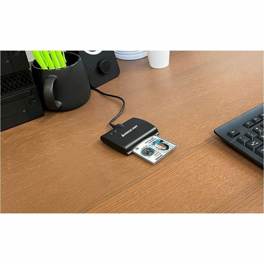 IOGERA USB Common Access Card Reader (TAA compliant) - Cable - USB 2.0 - TAA Compliant