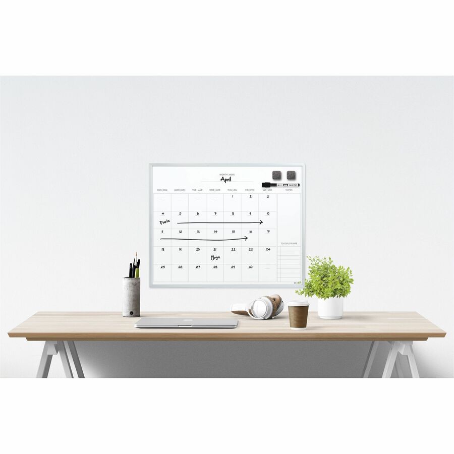 Quartet Magnetic Calendar