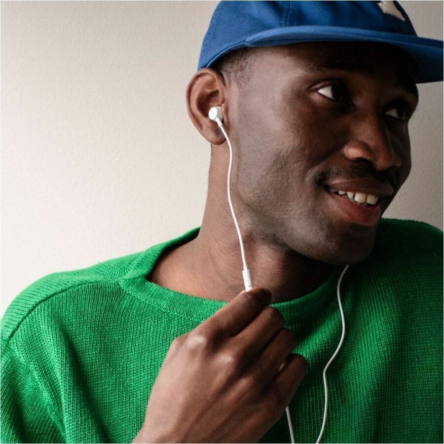 Sudio V3 Wired Earbuds