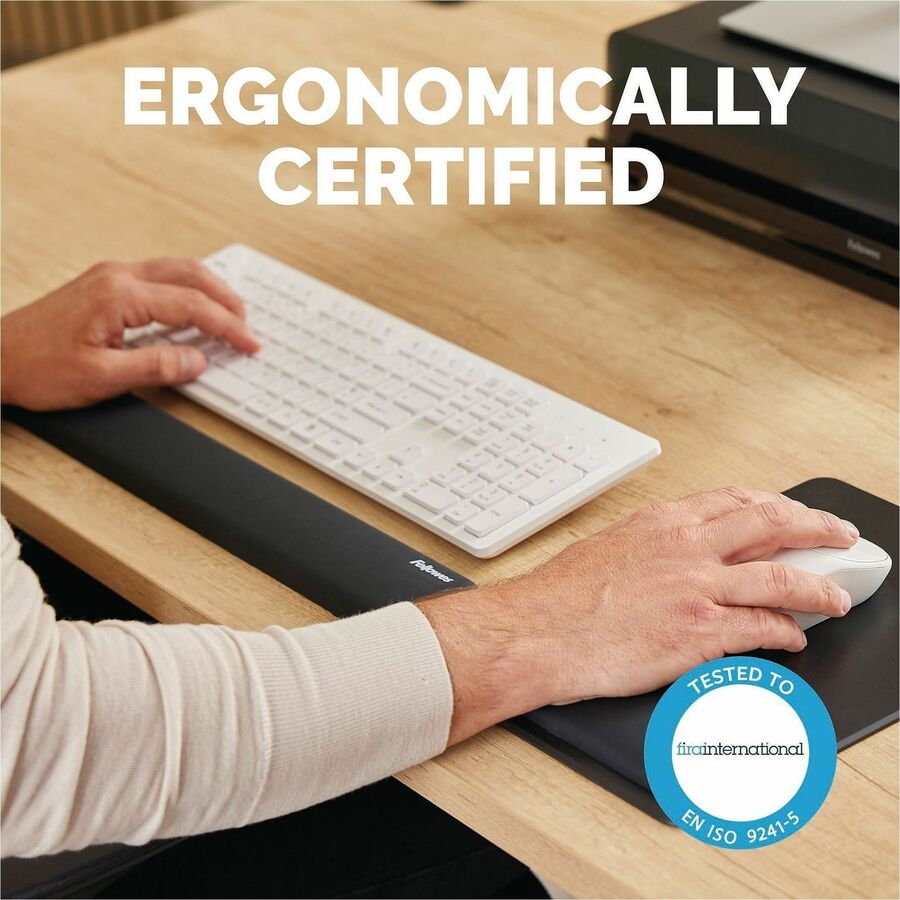 Picture of Fellowes Breyta Keyboard Wrist Rest - Black