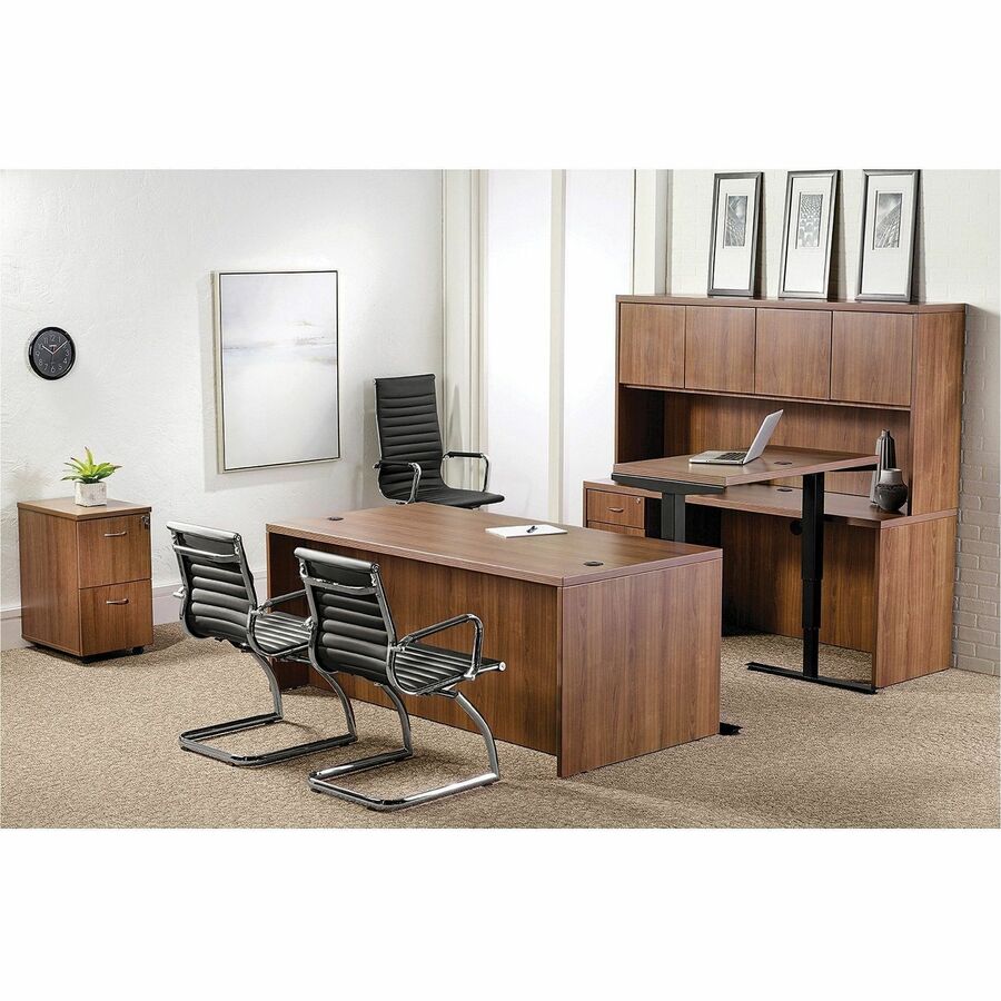 Lorell - Credenza de la s&eacute;rie Chateau