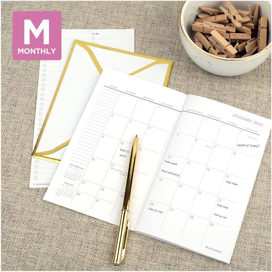 at-a-glance-badge-floral-two-year-monthly-planner-pocket-size