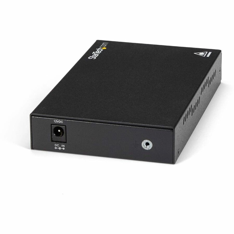 StarTech Gigabit Ethernet Copper-to-Fiber Media Converter, SM LC, 10 km, Ethernet Media Converter, GbE Converter, TAA