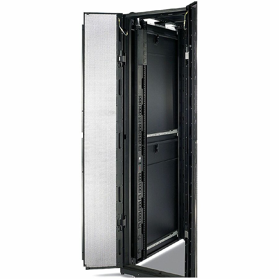 APC NetShelter Metered Rack PDU, Zero U, 14.4kW, 208V, 24 C13, 4 C19, 2 NEMA L6-30R outlet