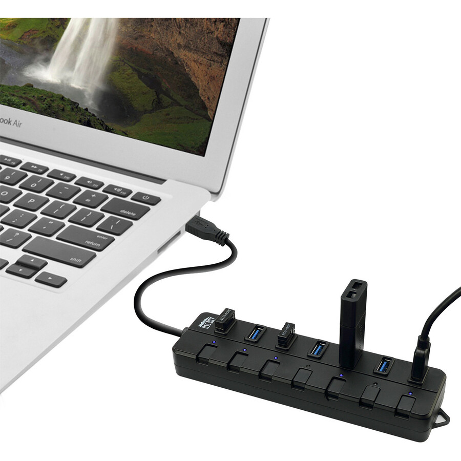 Adesso 7-ports USB 3.0 Hub with 5V2A Power Adaptor