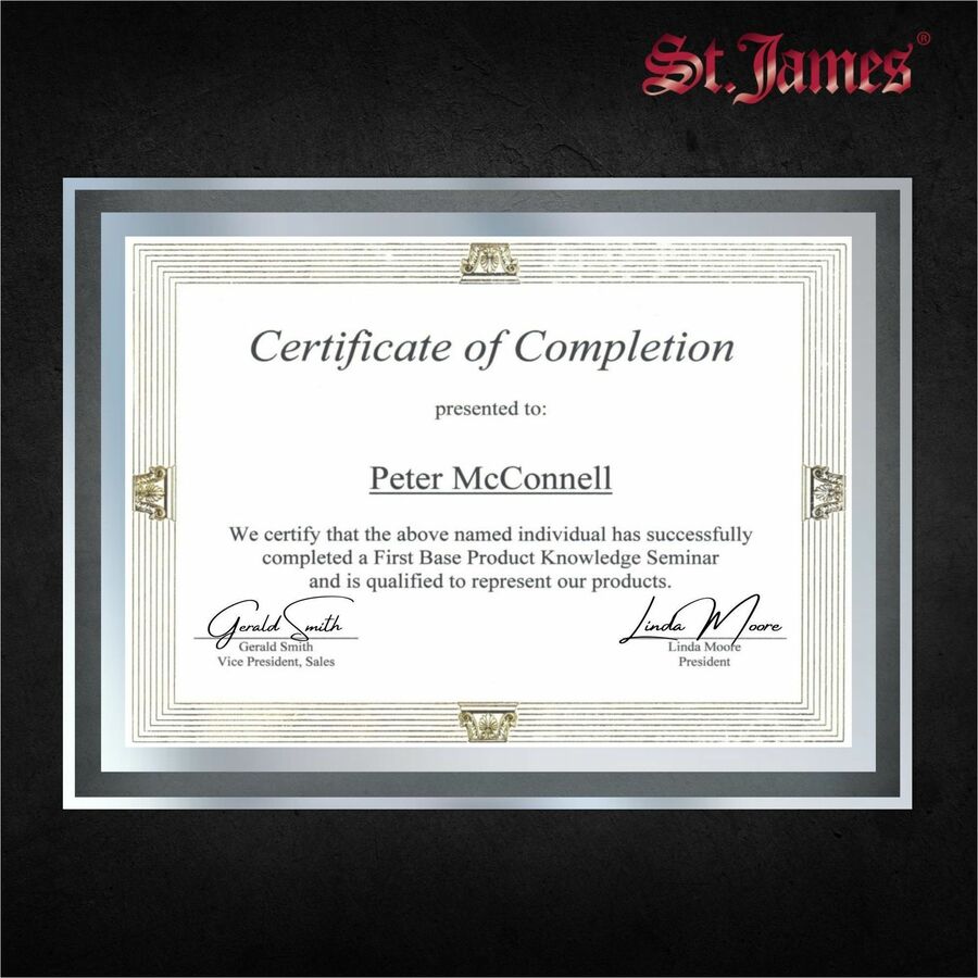 Cadres en verre St. James&reg; pour certificats, diplômes et documents 8,5" x 11" , bordure &eacute;pur&eacute;e, estampage en feuille d'argent, paquet de 2