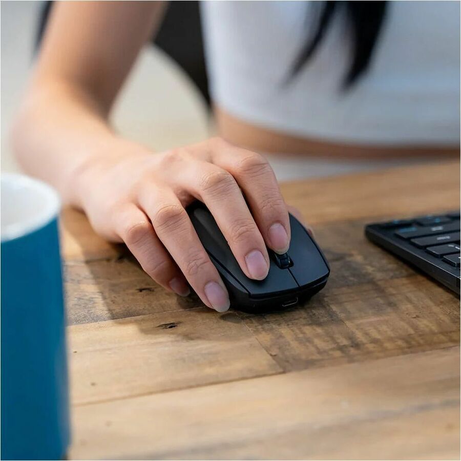 Wireless keyboard and mouse bundle for clean desk setups and everyday productivity — alternate view 8