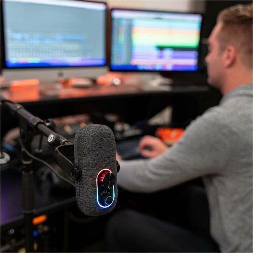Black EPIC TALK USB desktop microphone for voice calls and content recording — alternate view 9